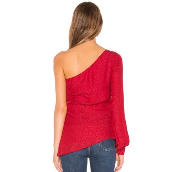 L’ACADEMIE REVOLVE RED PRINTED ONE SLEEVE BLOUSE XS - Picture 2 of 5
